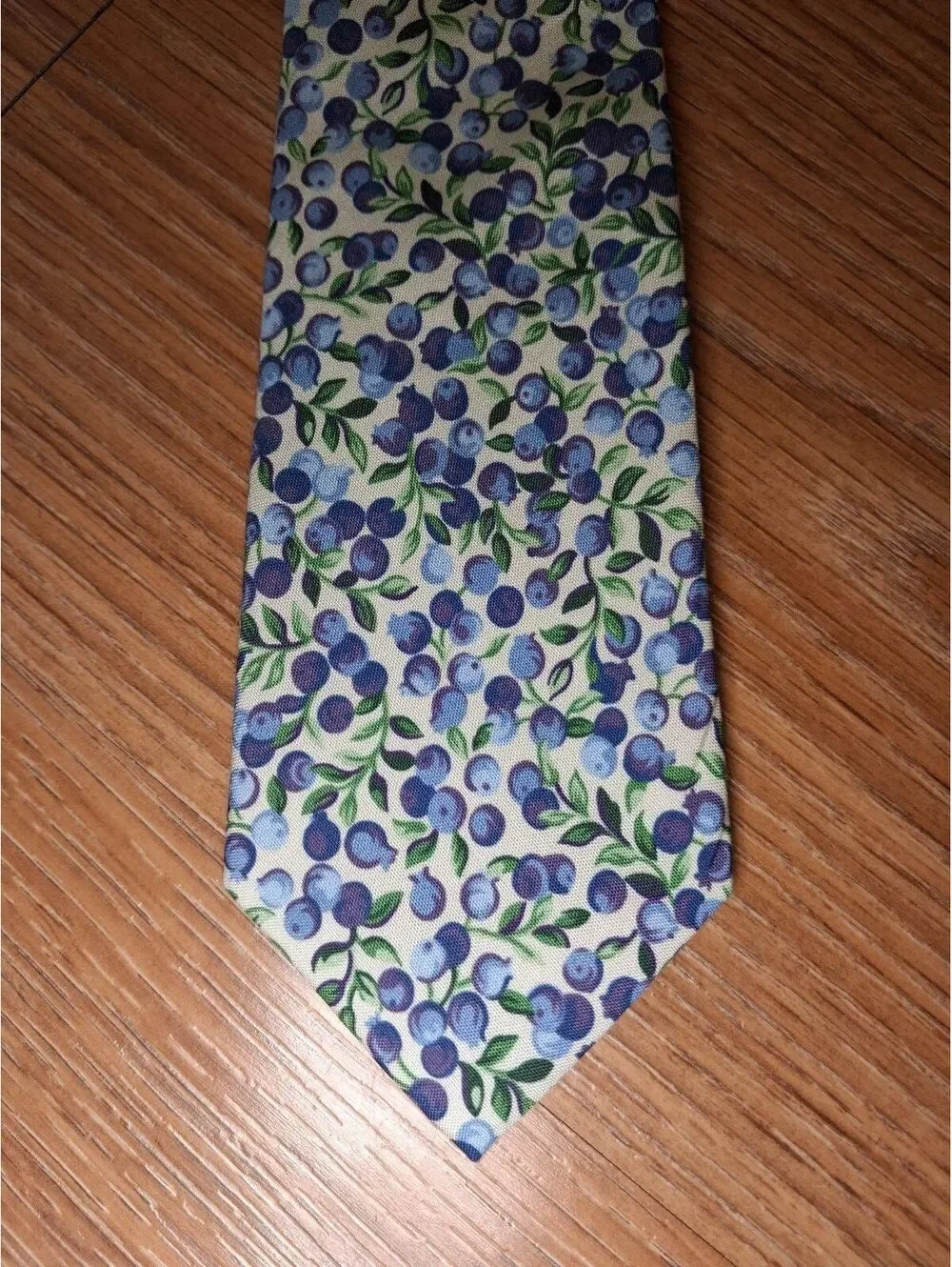 J Crew Ludlow Silk Tie Blueberry Floral White Made in USA